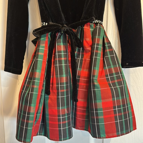 Gorgeous Black Velvet and Argyle dress with diamond embellishments - Picture 6 of 6